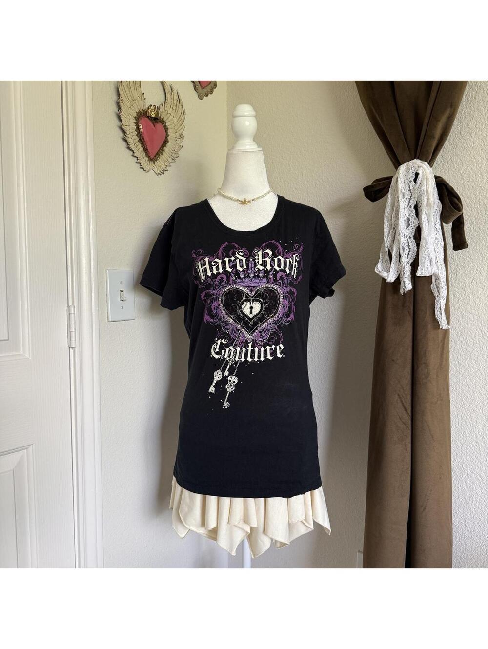 Y2K Hard Rock Cafe Baby Tee Size XL